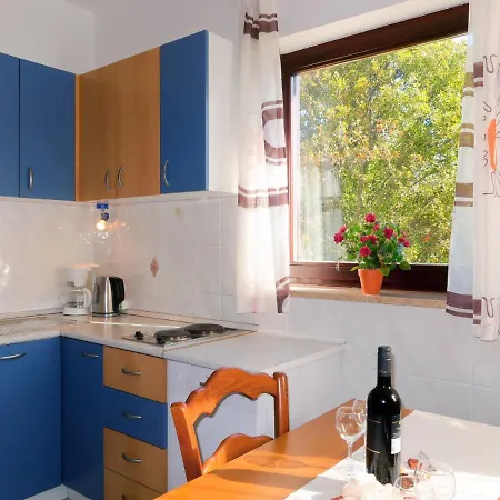 Radmila - Mlk141 By Interhome * Gostinjac